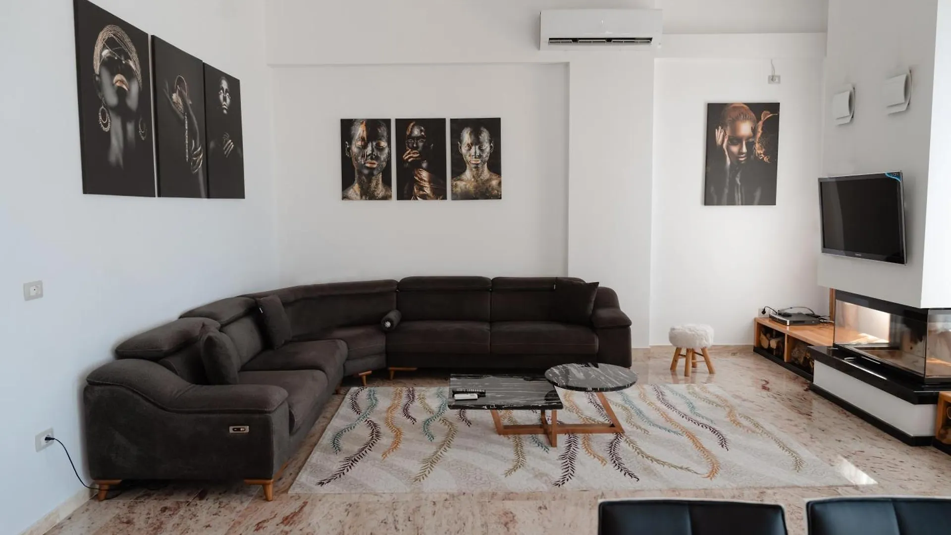 Luxury Apartment In דורס אלבניה