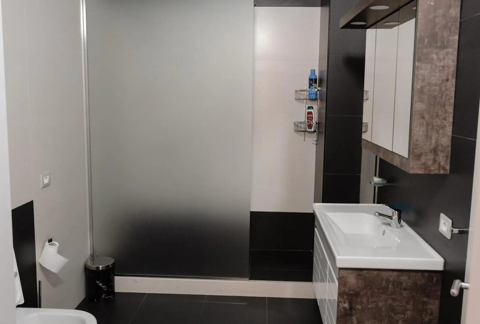 Luxury Apartment In דורס 0*,