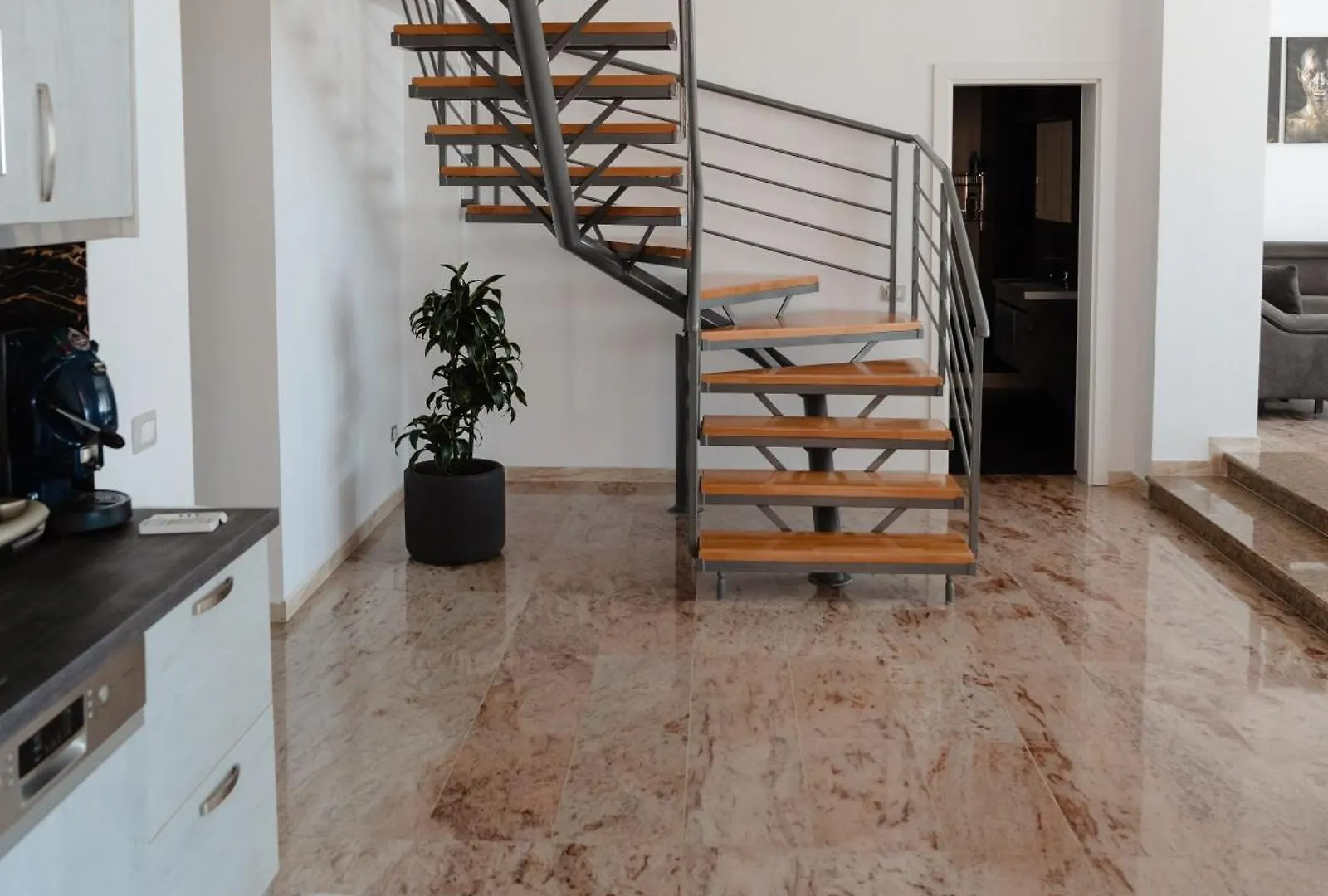 Luxury Apartment In Durrës